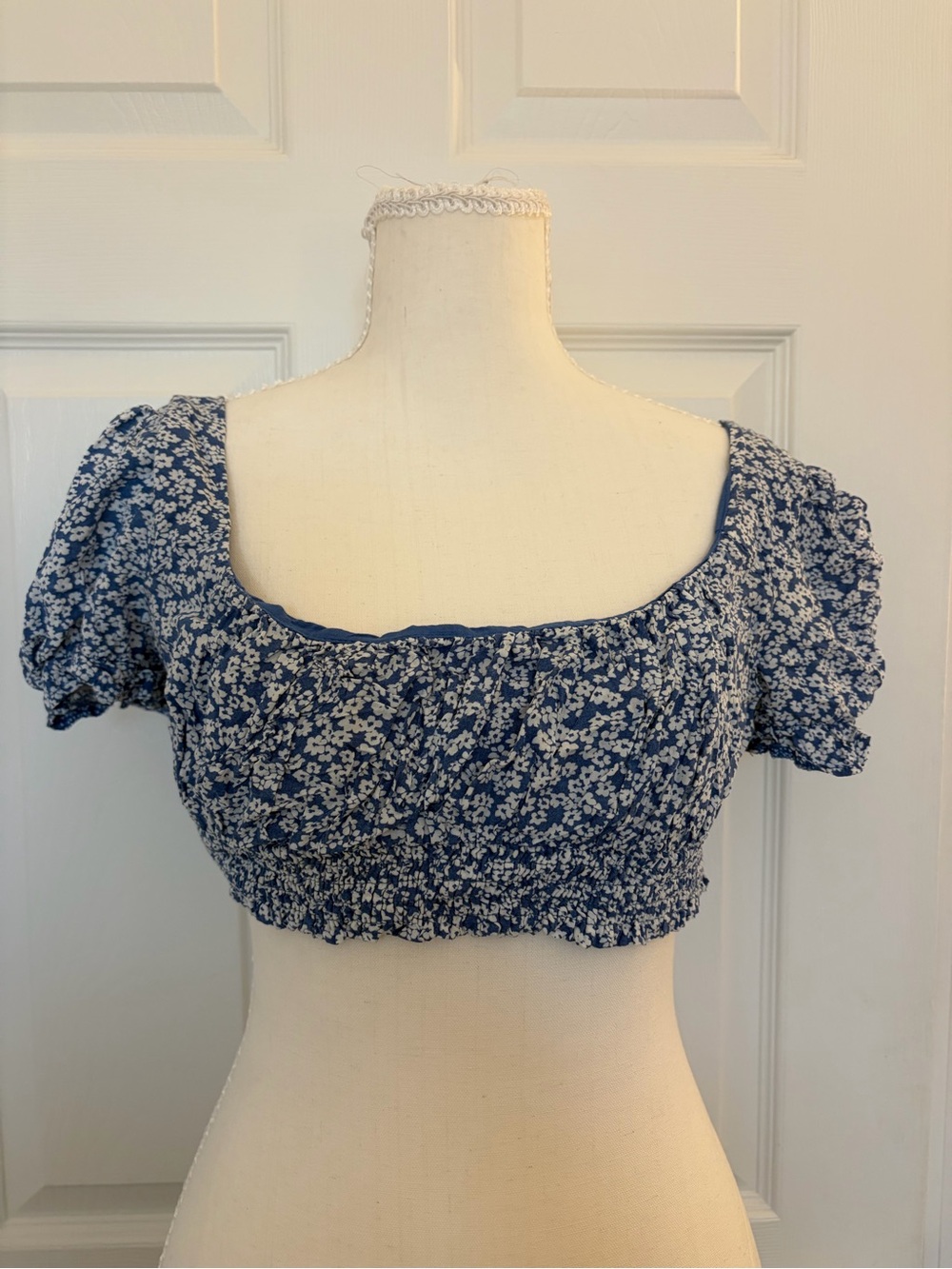 Princess Polly Blue Floral Square-Neck Crop Top